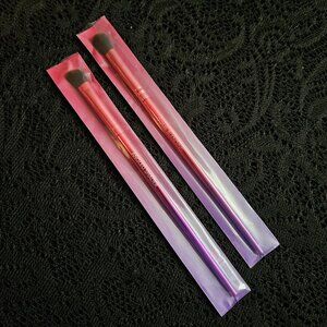 NWOT Shaina B. Ombre Colored Eyeshadow Brushes - Set of 2